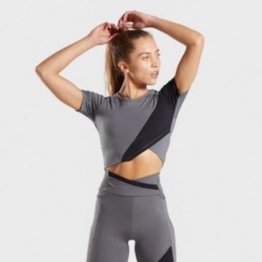 Gymshark Asymmetrical Colorblock crop top